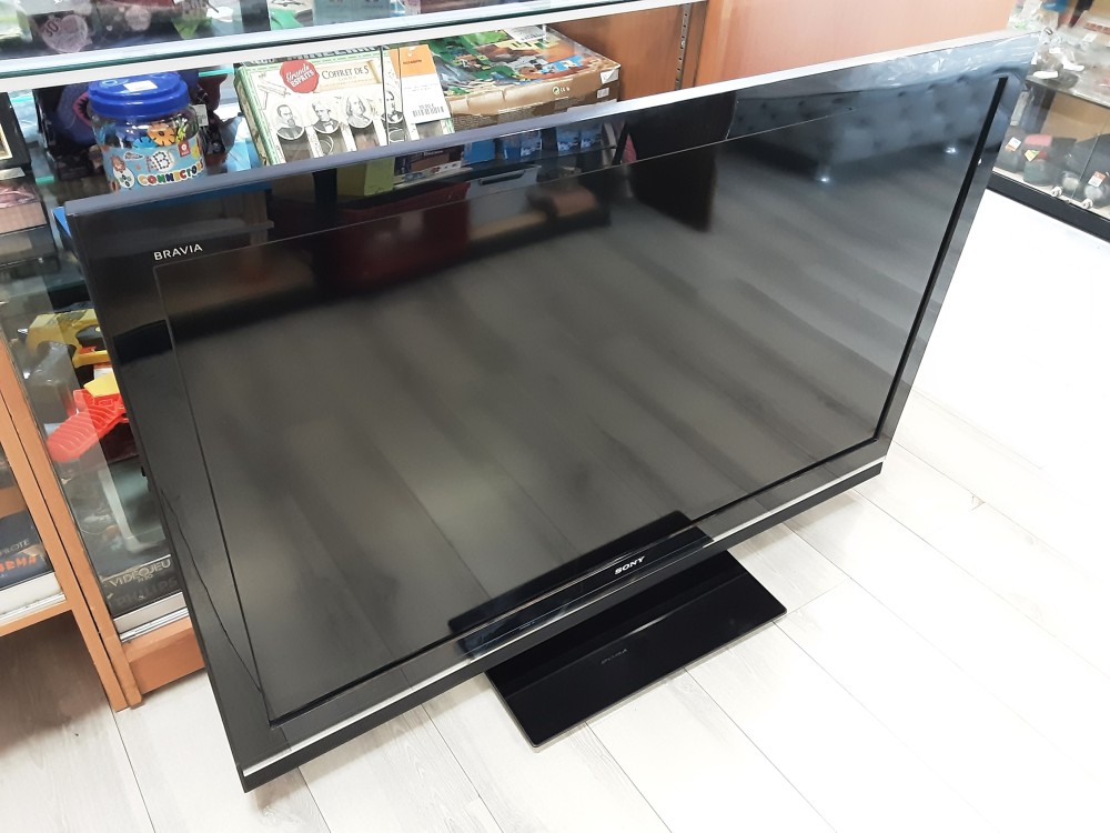 TELEVISEUR SONY BRAVIA 132CM + TC