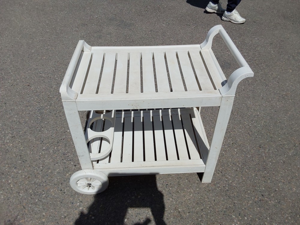 DESSERTE D'EXTÉRIEUR PVC BLANC SUR ROULETTES