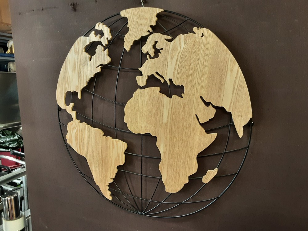 DÉCORATION MURALE AJOURÉE MAPPE MONDE DIAM.60CM