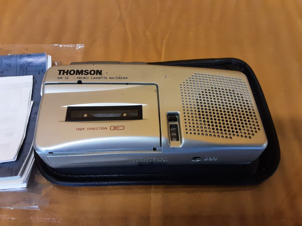 MAGNETOPHONE DE POCHE THOMSON