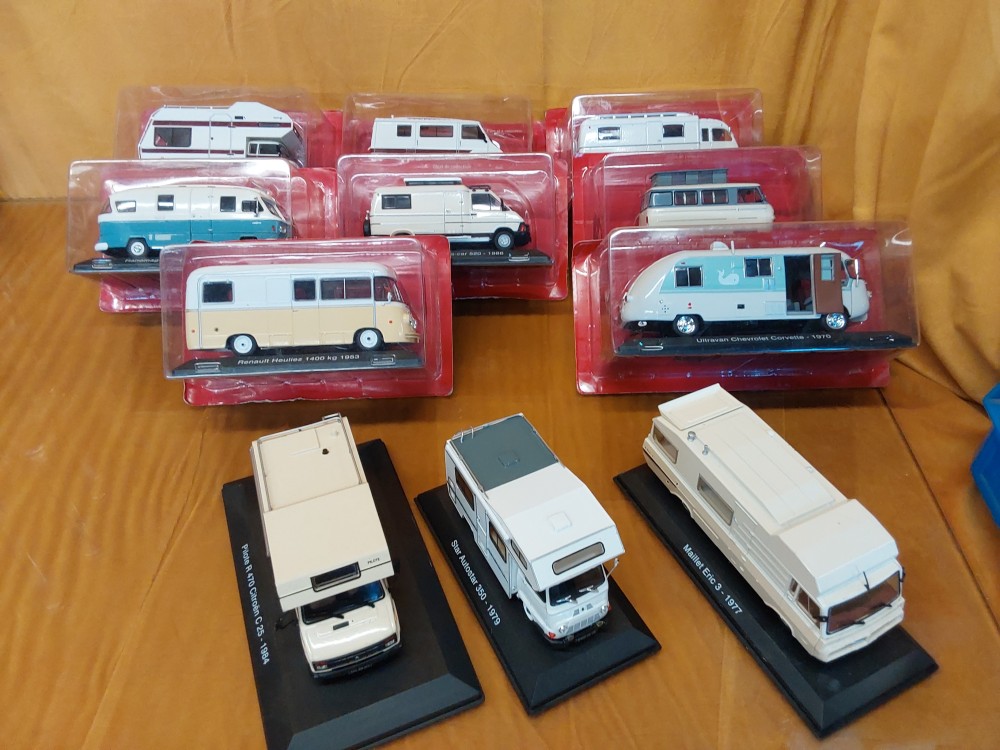 CAMPING CAR MINIATURE 1/43