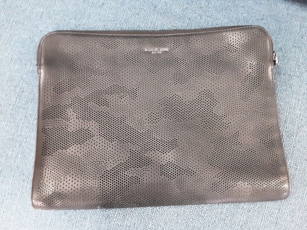 POCHETTE ORDINATEUR MICHAEL KORS NOIR