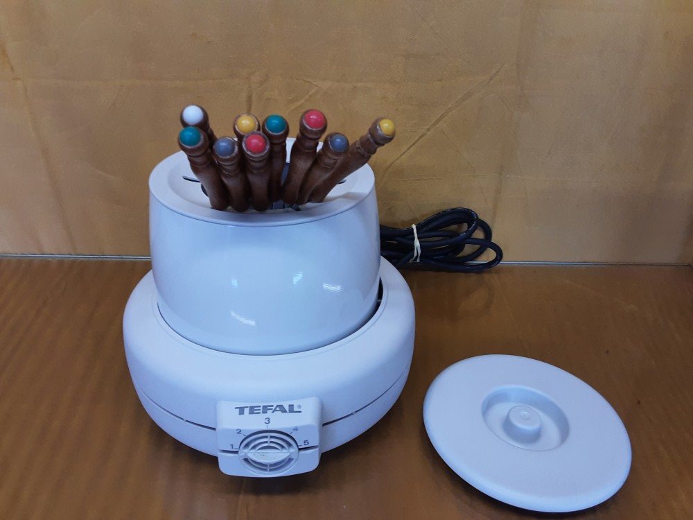 CAQUELON A FONDUE TEFAL ELECTRIQUE AVEC 9 FOURCHETTES