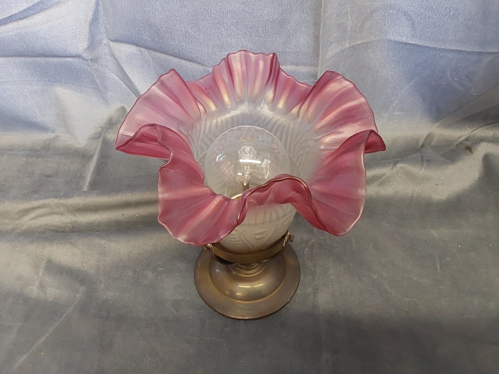 PLAFONNIER TULIPE ROSE
