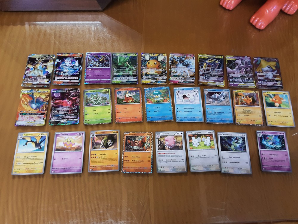 Lot De 26 Cartes Pokemon Francaise Et Japonnaise
