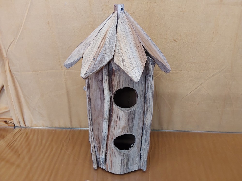 NICHOIR A OISEAUX EN BOIS TECK H36CM 2 OUVERTURES