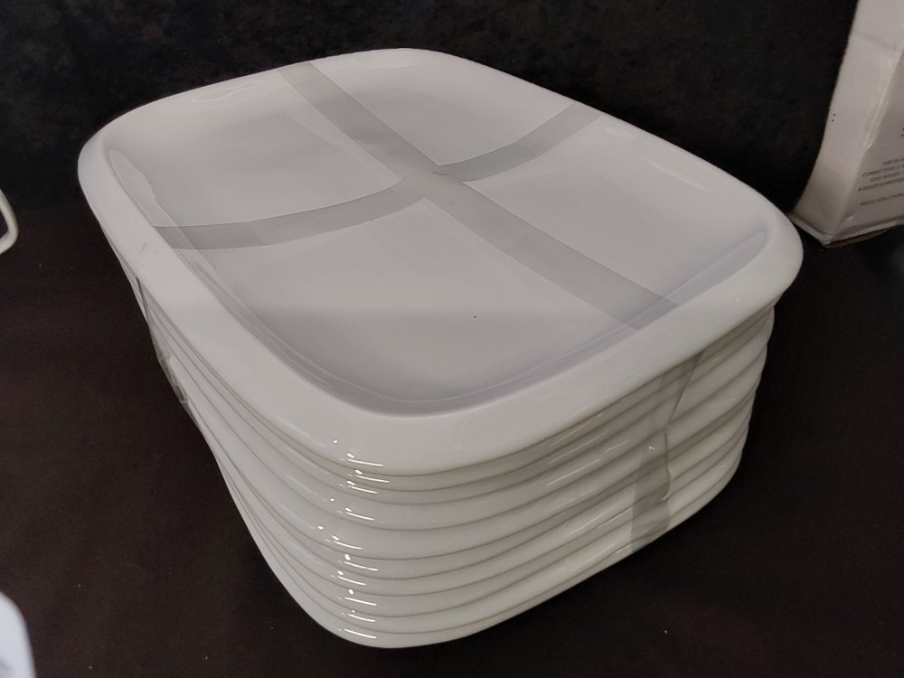 LOT DE 10 ASSIETTES RECTANGULAIRES GM PORCELAINE BLANCHE 