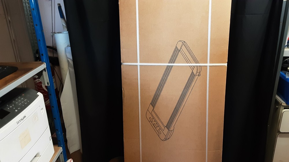 TAPIS DE MARCHE ENCORE EMBALLE JAMAIS SERVI