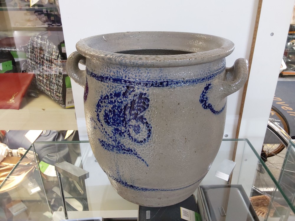 POT EN GRES BLEU ET GRIS
