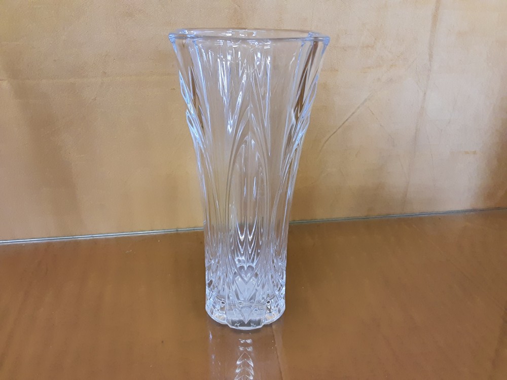 VASE EN CRISTAL 25CM