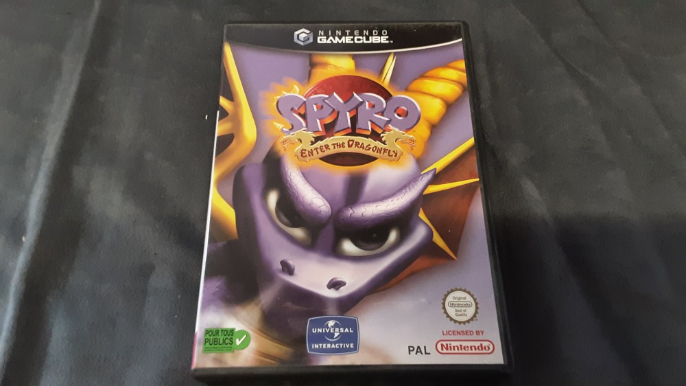 Jeu Gamecube "Spyro Enter The Dragonfly"