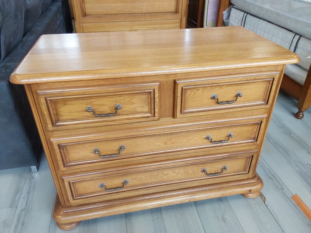 Commode En Bois 4 Tiroirs