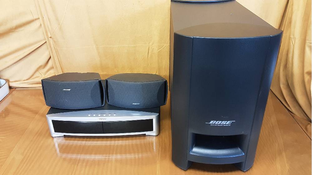 HOME CINEMA BOSE (1 BASSE + 2 HP ET AMPLI) AVEC TC