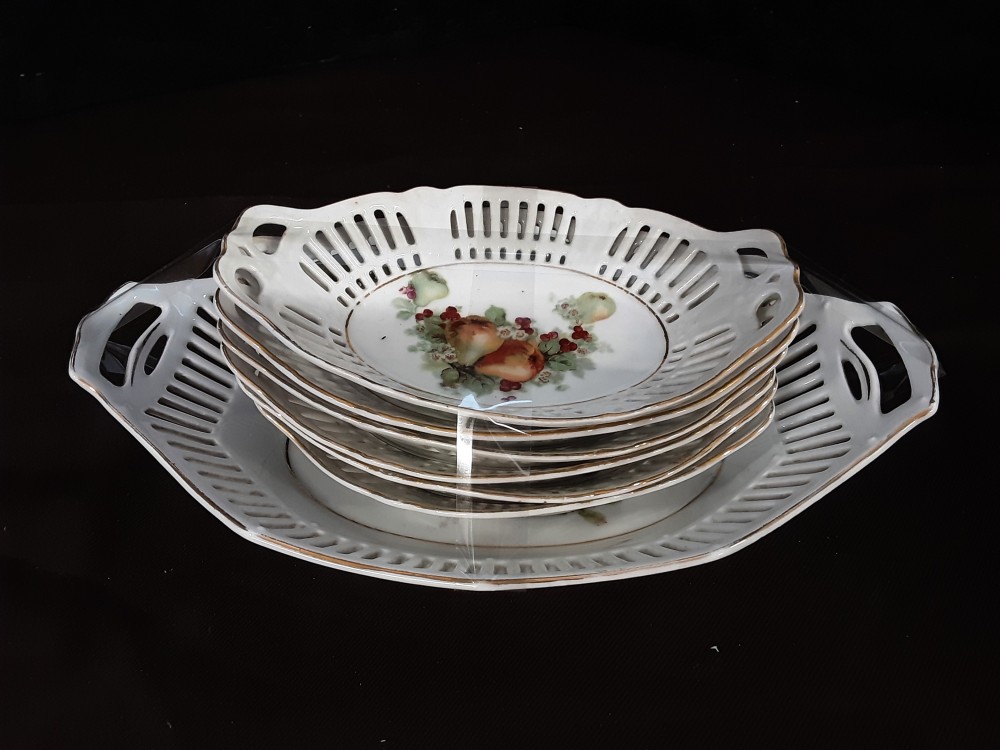 SERVICE PORCELAINE DECOR FRUITS