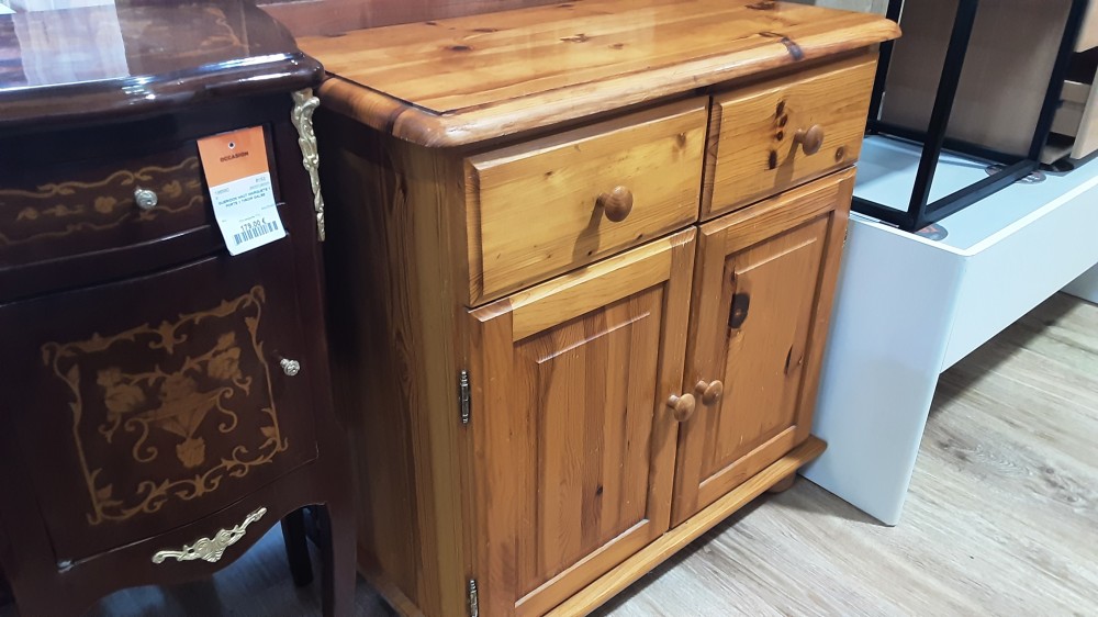 MEUBLE BAS EN PIN 2 PORTES 2 TIROIRS