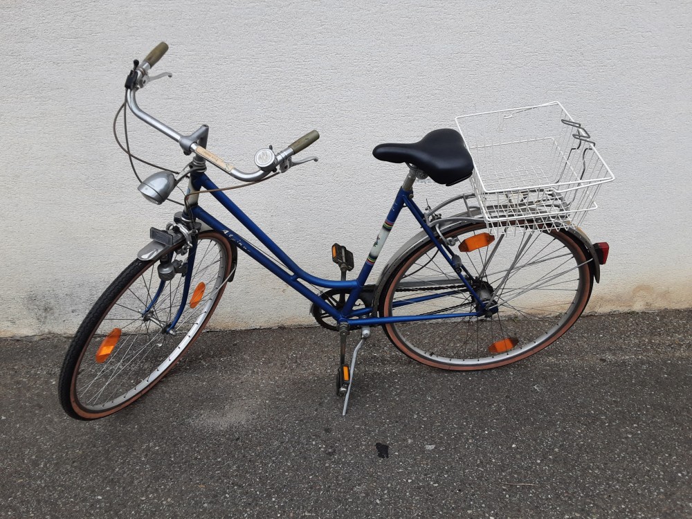 Velo Dame Ancien Bleu