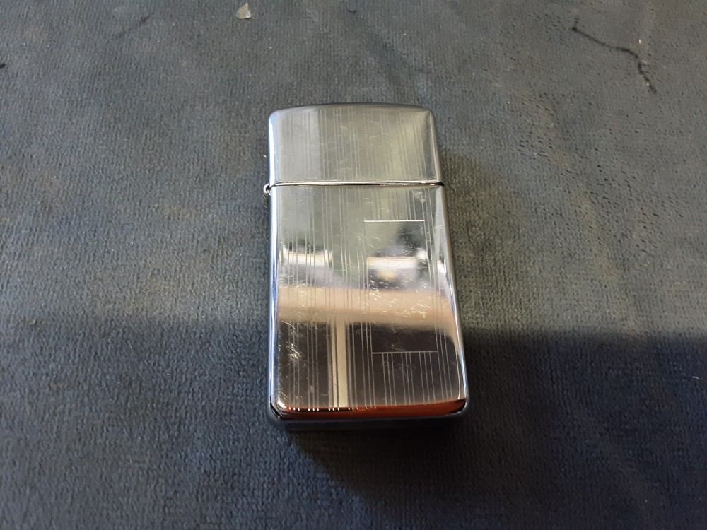 BRIQUET ZIPPO GRIS