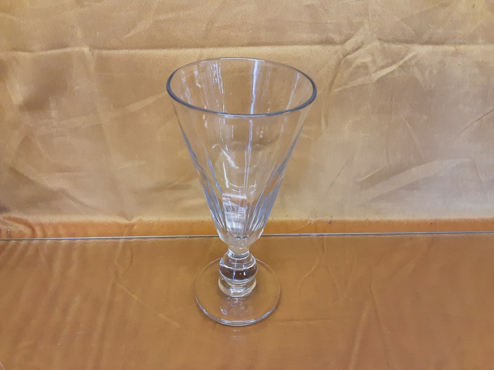 VERRE A ABSYNTHE GM H. 20CM