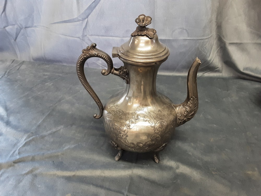 CAFETIÈRE EN M.A.
