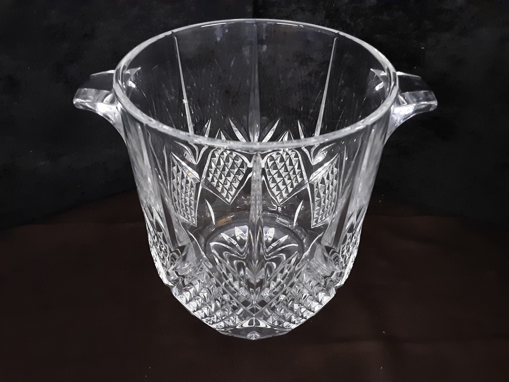 SEAU A CHAMPAGNE EN CRISTAL