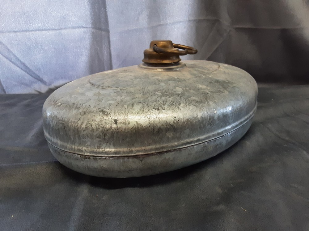 BOUILLOIRE EN ZINC OVALE