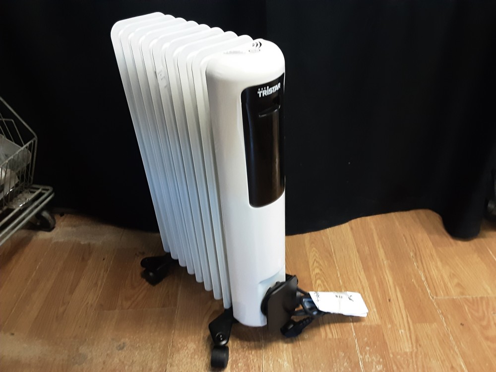 RADIATEUR A BAIN D'HUILE TRISTAR 2000W