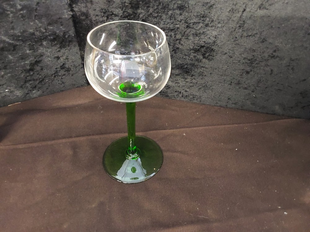 VERRE A VIN BLANC GM