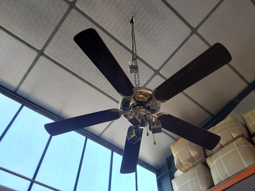 VENTILATEUR DE PLAFOND 5 PALES