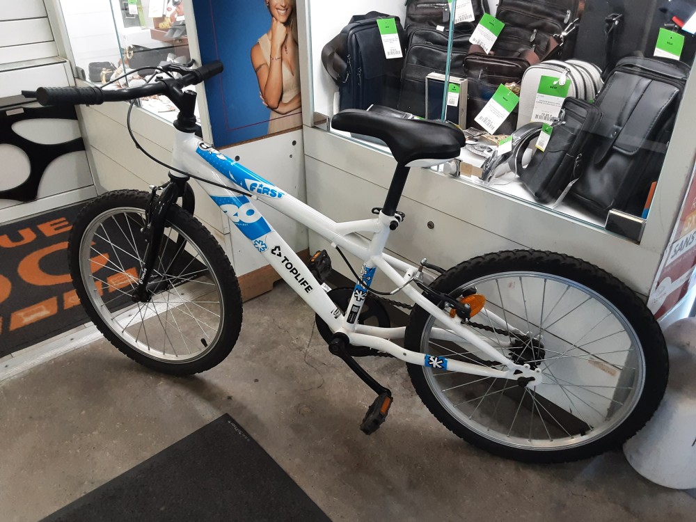 VELO ENFANT 20 POUCES BLEU ET BLANC TOPLIFE
