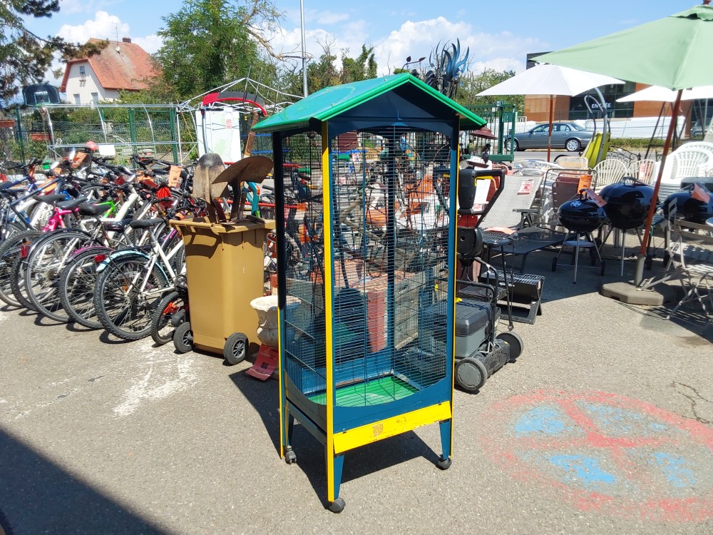CAGE A OISEAU SANS ACCESSOIRES 