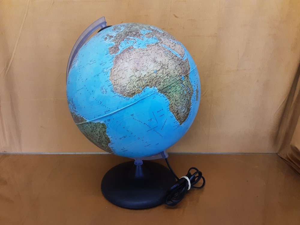 GLOBE TERRESTRE LUMINEUX DIAM. 30CM HAUT 42CM
