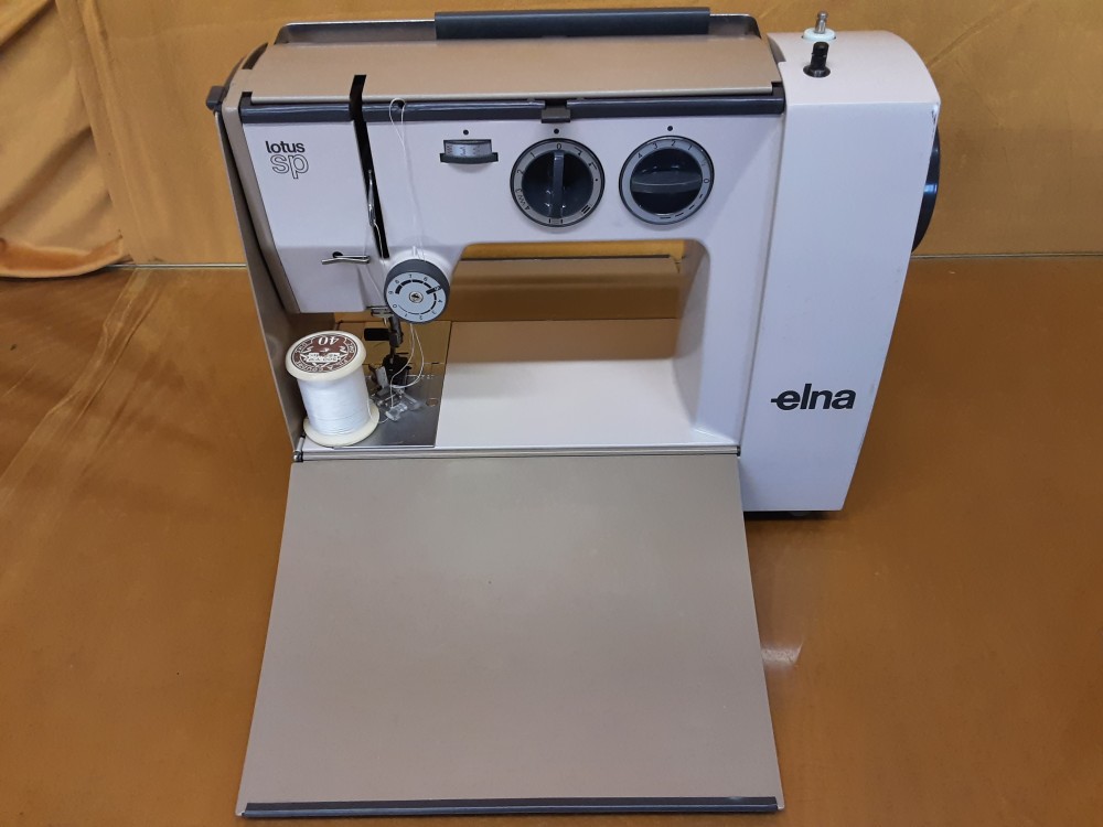 MACHINE A COUDRE ELNA AVEC CABLE