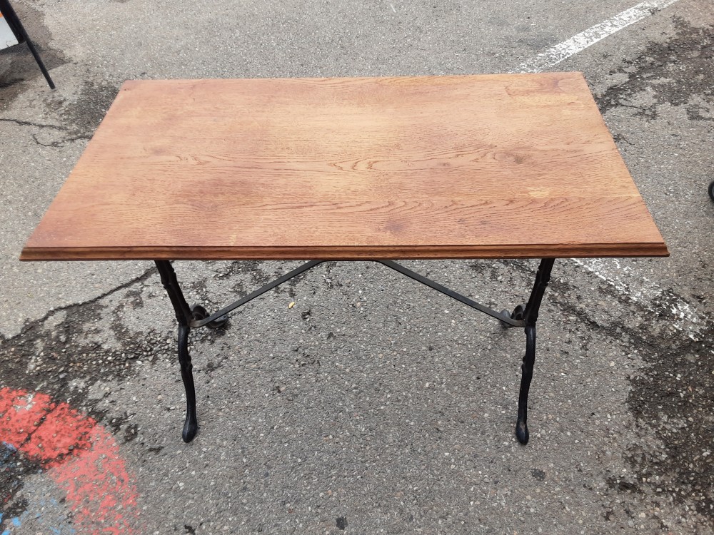 TABLE BOIS PIEDS FONTE