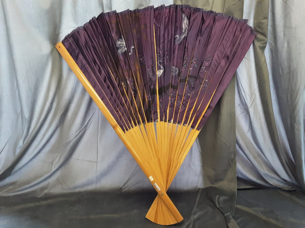 ÉVENTAIL VIOLET TGM H. 86CM