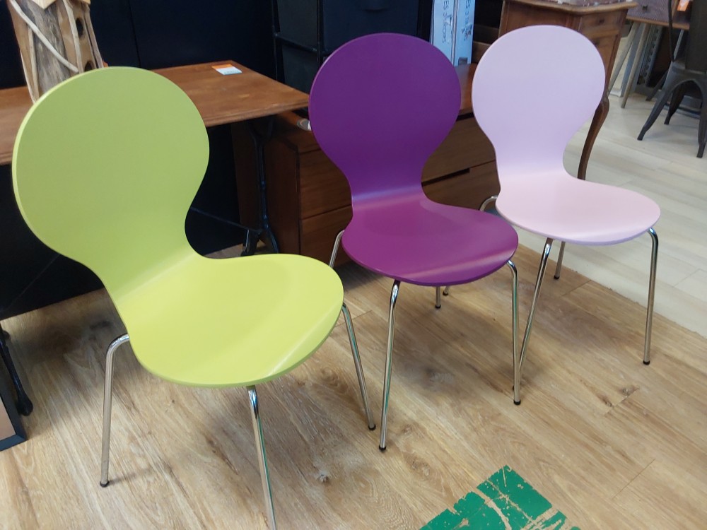 Chaise Tulipe Différent Coloris Pieds Metal Chrome-  Vert-Mauve Et Rose