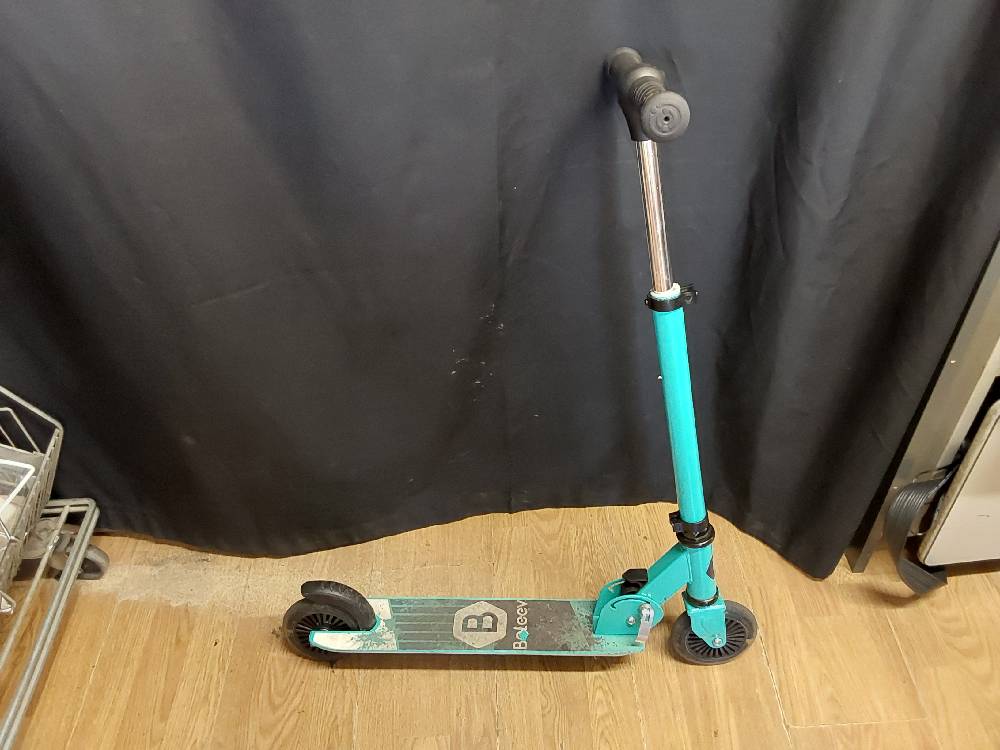 Trotinette Bleue