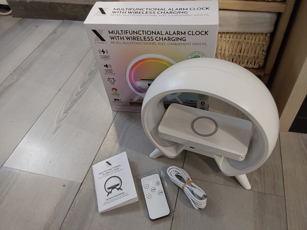 RADIO REVEIL MULTIFONCTIONS BLANC