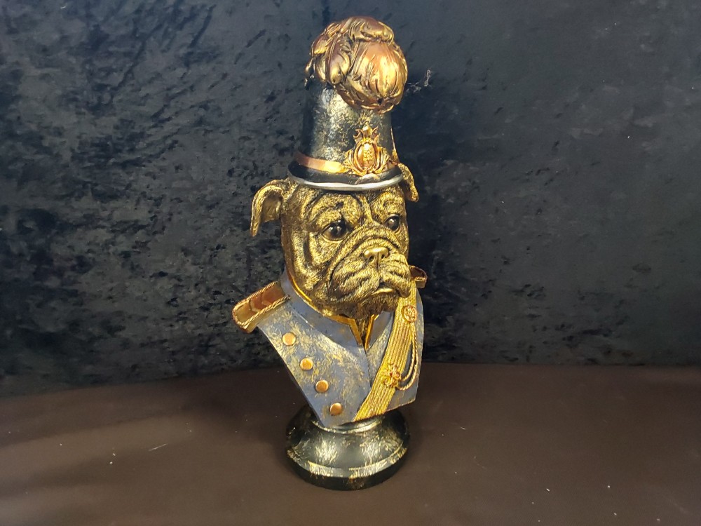 STATUE BOULEDOGUE OFFICIER EN RESINE (SP55)