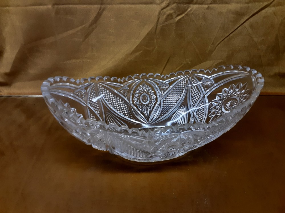 COUPE A FRUITS OVALE EN CRISTAL