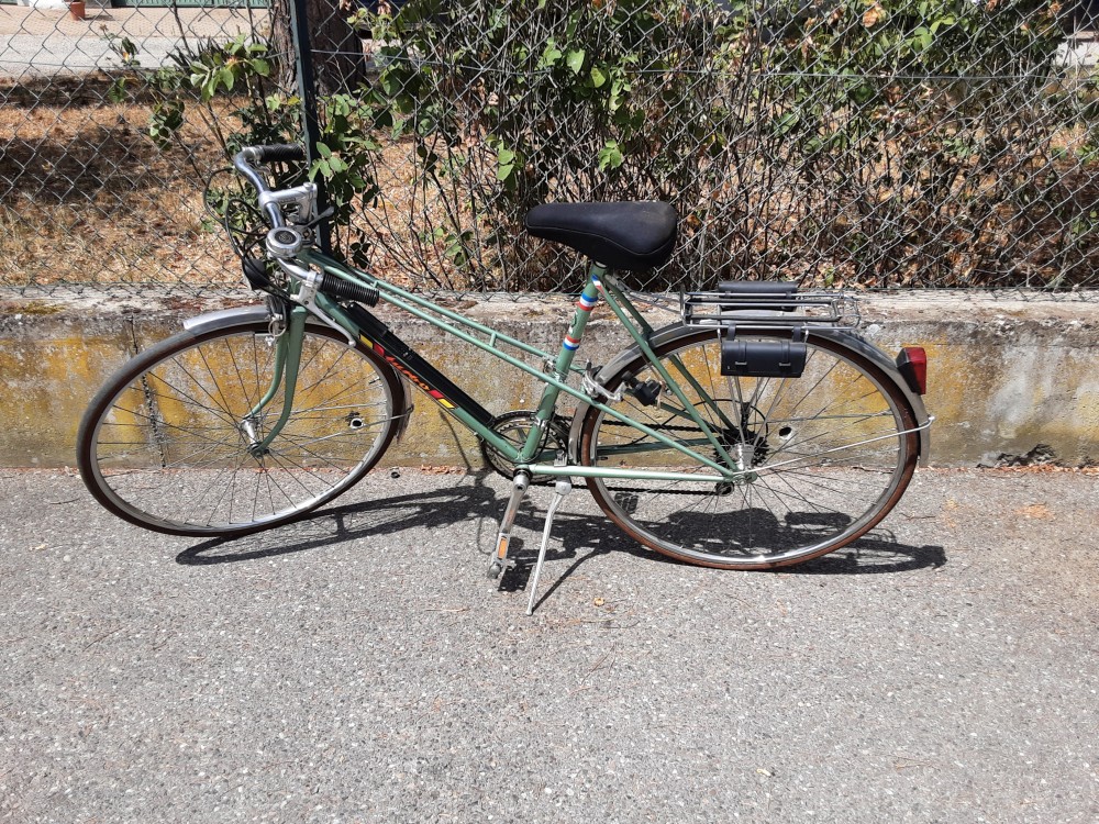 VELO DAME ANCIEN VERT MARQUE TURBO