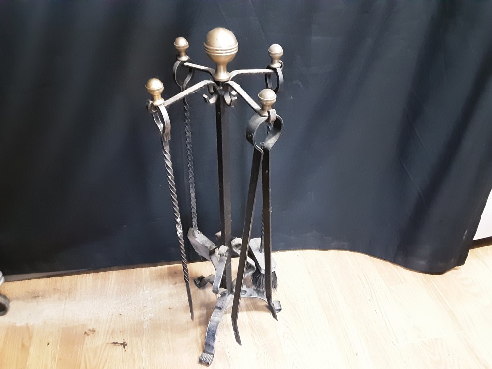 SERVITEUR DE CHEMINÉE  FER FORGÉ 71 CM DE HAUTEUR