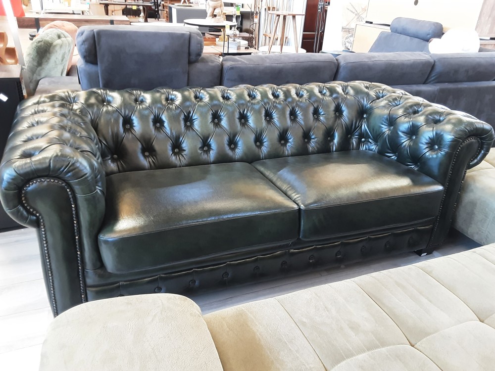 CANAPÉ CHESTERFIELD 2 A 3  PLACES CUIR DE BUFFLE VERT (51755-1214311) 2ÈME CHOIX