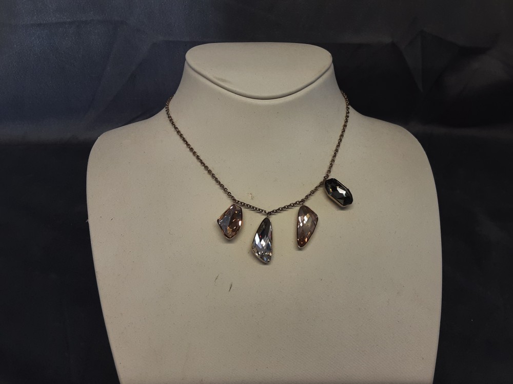 COLLIER 4 CRISTAUX DE SWAROVSKI
