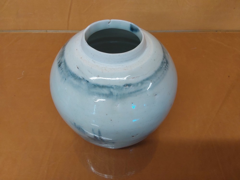 VASE BOULE ASIATIQUE A RESTAURER