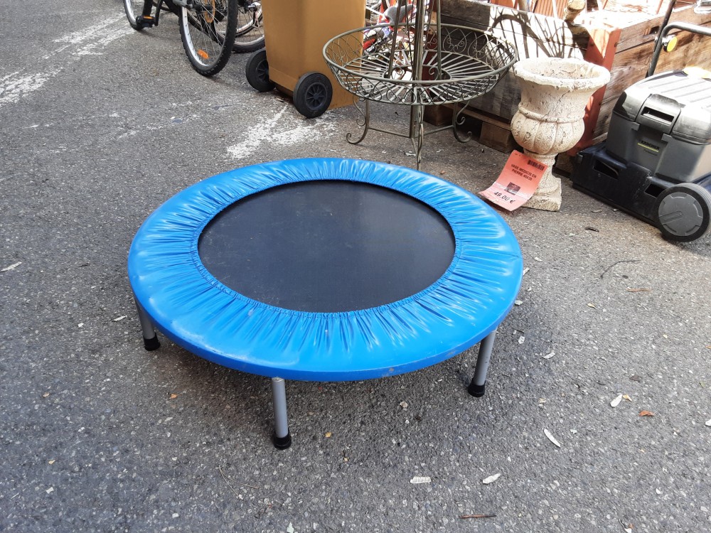 TRAMPOLINE