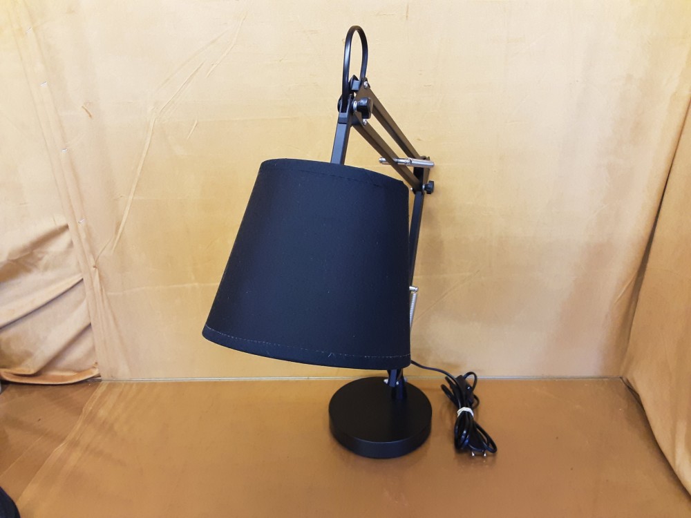 LAMPE DE BUREAU NOIRE BRAS ARTICULÉ