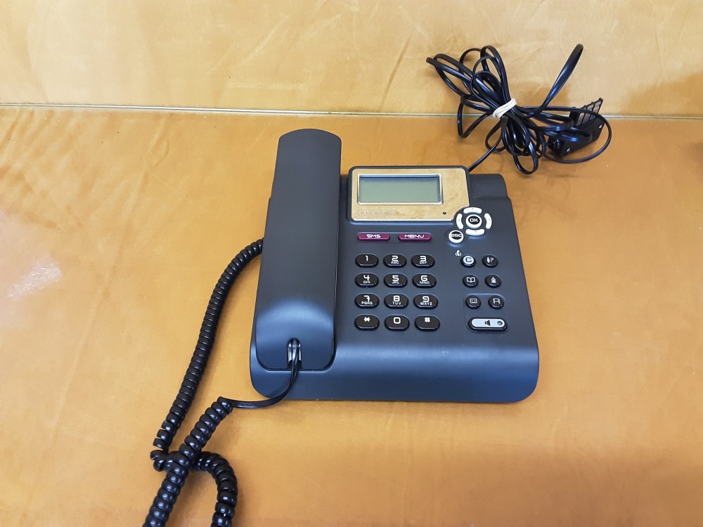 TELEPHONE FILAIRE A TOUCHES ALCATEL NOIR