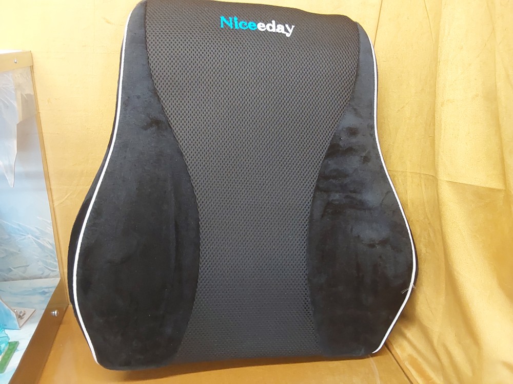 COUSSIN CONFORTABLE DE DOSSIER DE VOITURE