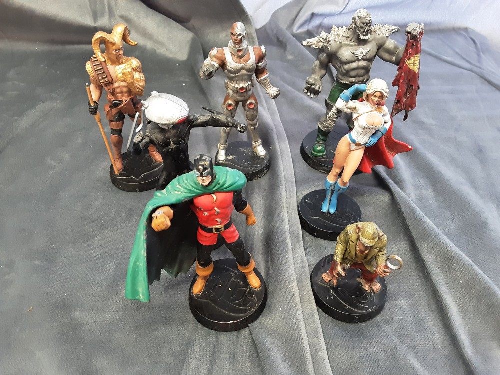 FIGURINE PLOMB DC COMICS VENDUE À L'UNITÉ