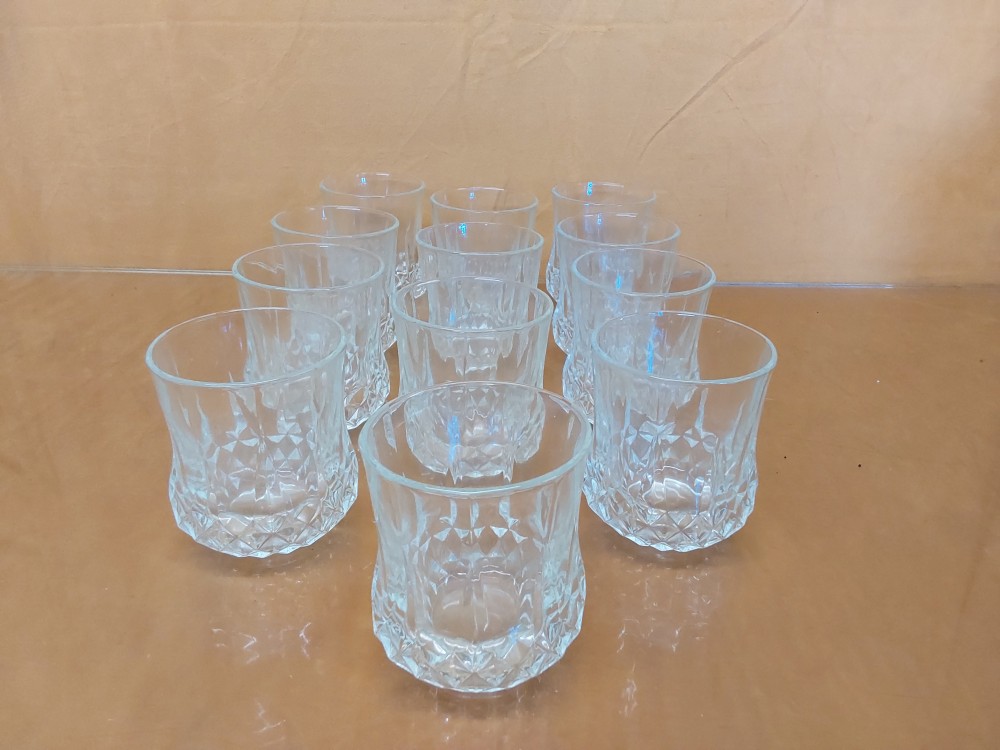 LOT 12 VERRES A WHISKY EN CRISTAL